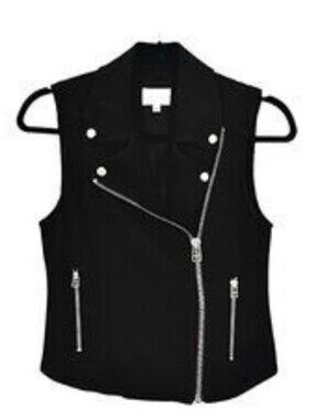 💫SALE💫Aritzia Wilfred Free Black Sleeveless Moto Vest